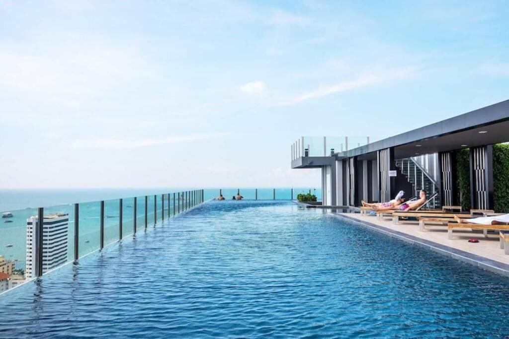 Central Pattaya - Sea View Large Balcony Condo With Infinity Pool Exteriér fotografie